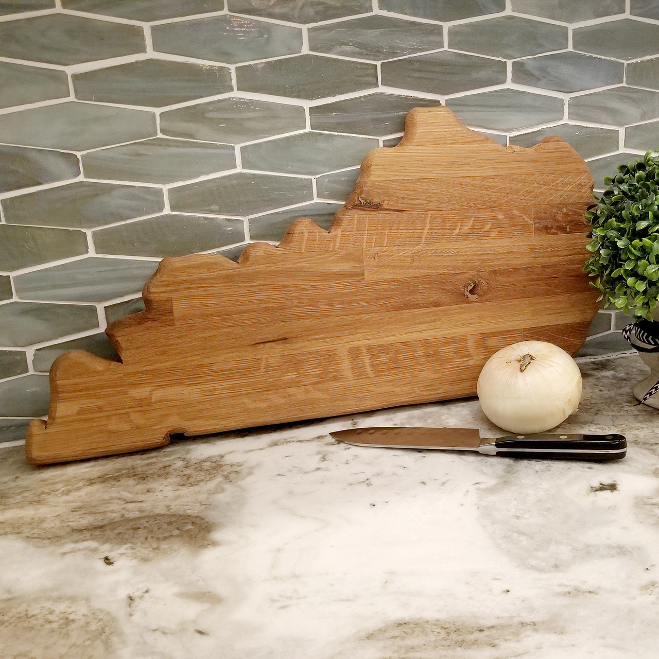 Appalachian Mountain Crafts Cow Cutting Board - A Taste of Kentucky