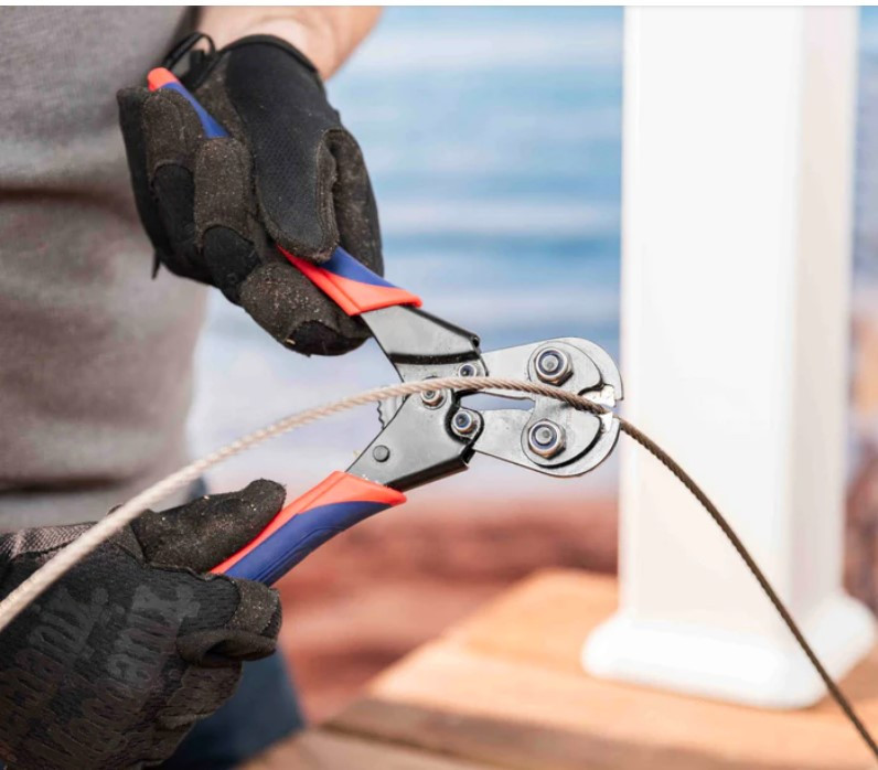 Bullet Cable Cutter In action