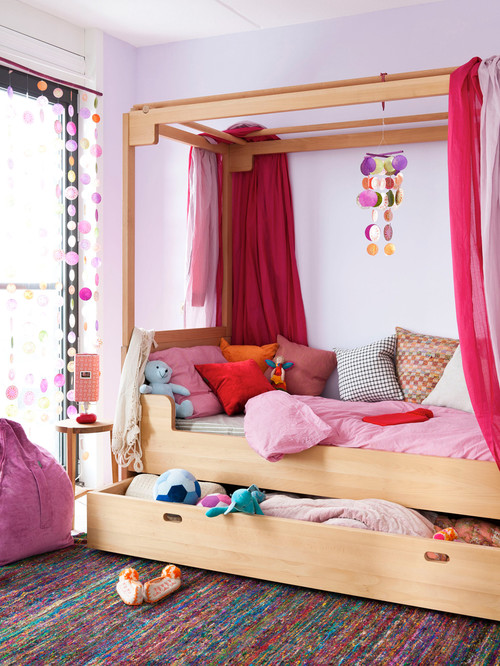 Bead Curtains as Room Dividers to Showcase Space in Your Kids' Rooms