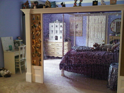 Bead Curtains as Room Dividers to Showcase Space in Your Kids' Rooms