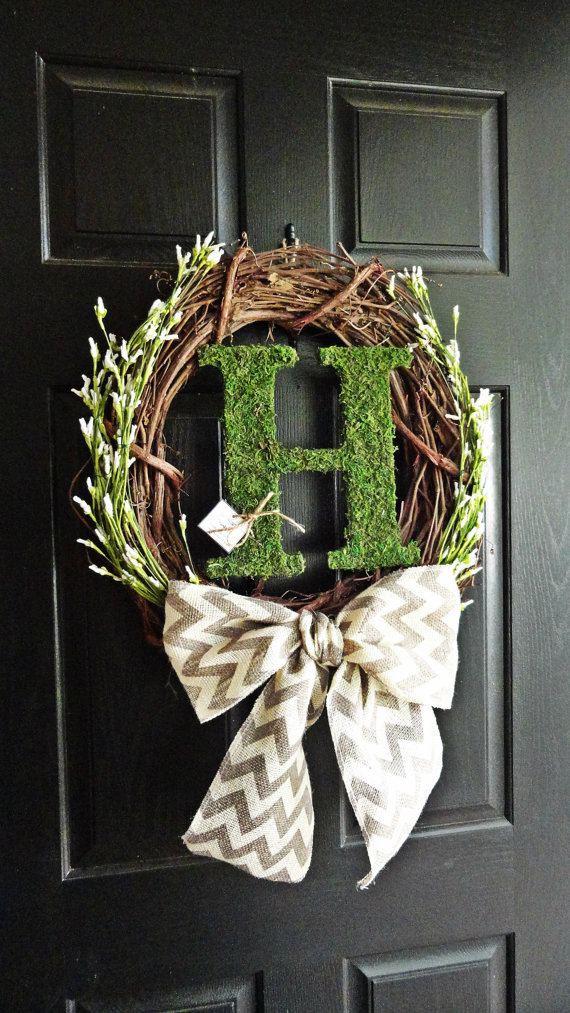 Bring in Spring with These 5 Pretty Spring Wreaths