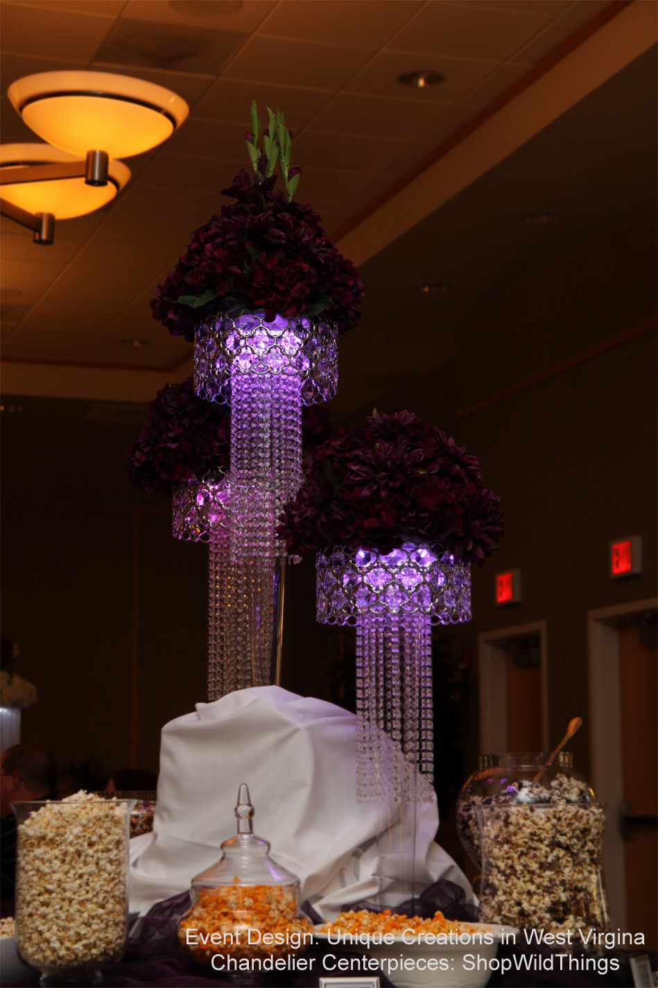 How To Use A Chandelier As A Centerpiece Chandelier On A Table For Wedding Display Diy Wedding Centerpiece Using Beaded Lamps