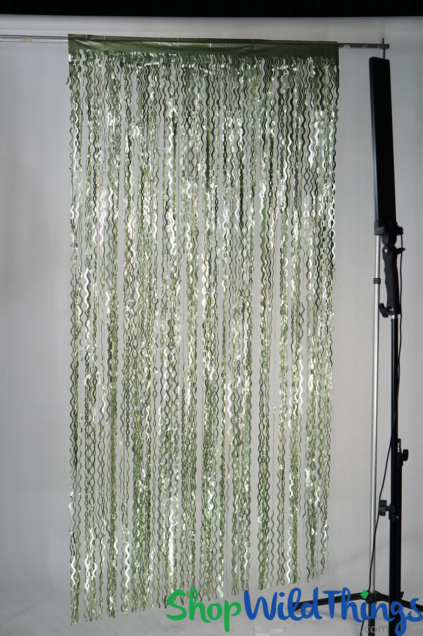 Foil Fringe Green Backdrop, Green Fringe Curtains Party Decorations, St  Patricks Day Decorations