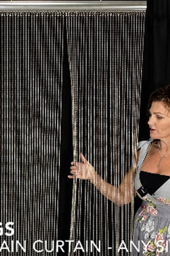 VIDEO: Steel Ballchain Beaded Curtain