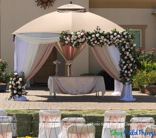 Our Deluxe Queen Rose Bushes are Very Realistic and Easy to Work With | ShopWildThings.com