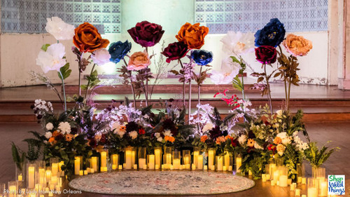 Create magical moments with Jumbo Flowers! This stunning surprise proposal features a mix of Roses, Peonies, and our new sheer Poppies, enhanced with LED lights for a glowing, romantic ambiance.
Shop a huge selection of Jumbo Flowers in a variety of colors and sizes at ShopWildThings.com—perfect for proposals, weddings, and event designs that make a statement.