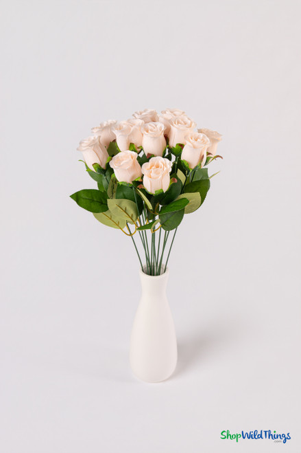 Deluxe Rose Bud Bouquet Bundle 12 Stems ‚ Peach 19.5" Tall