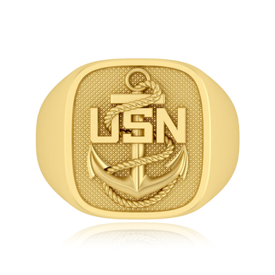 USN US Navy rank insignia signet ring in 14k yellow gold.