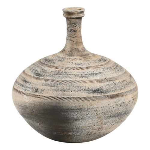 Laralu Vase