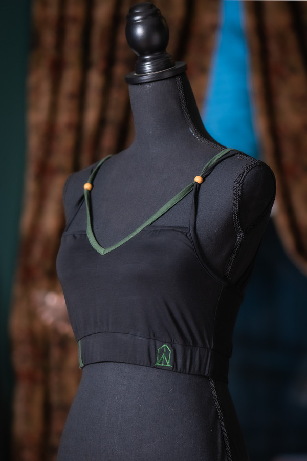 Coven Sports Bra Sample - Black/Green - Small