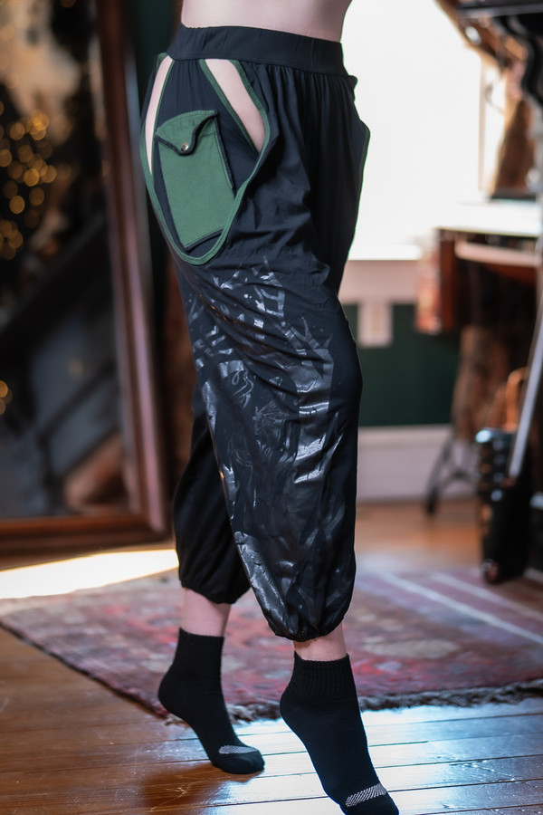 Hecate Harem Pants Sample - Black/Green - Small