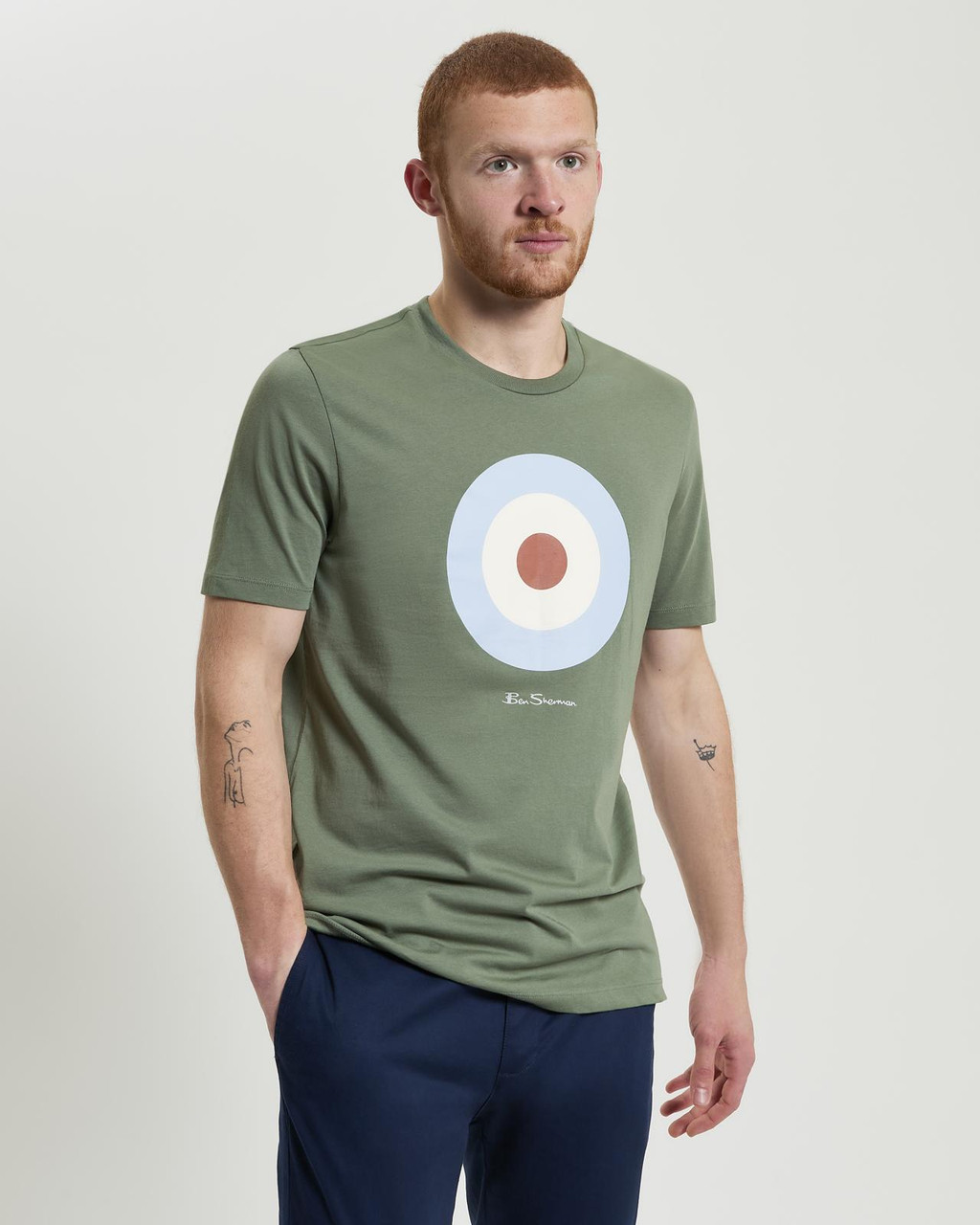 Signature Target Tee in Pale Khaki