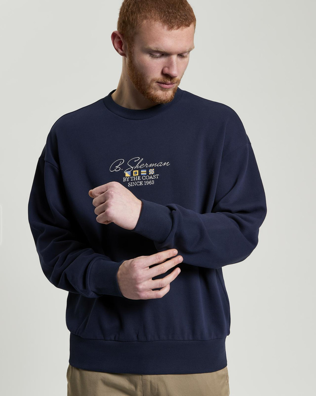 By The Coast Crew Neck Sweatshirt in Dark Navy
