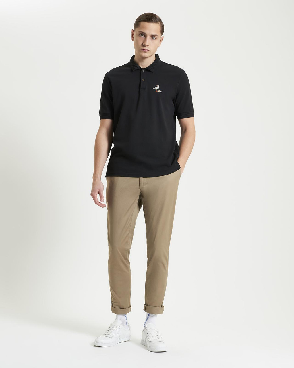 Gull Embroidery Polo in Black
