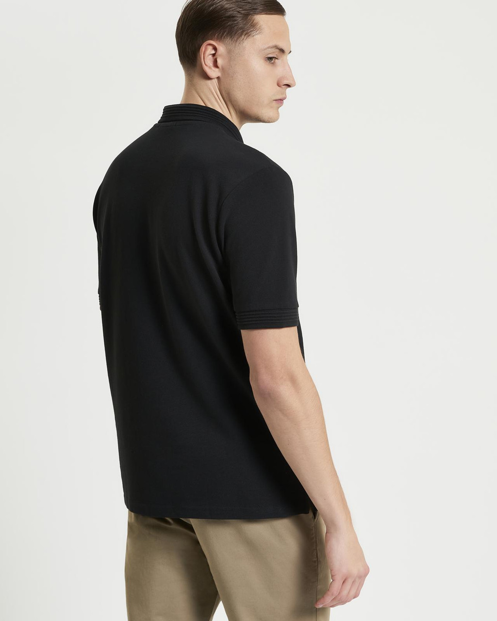 Gull Embroidery Polo in Black