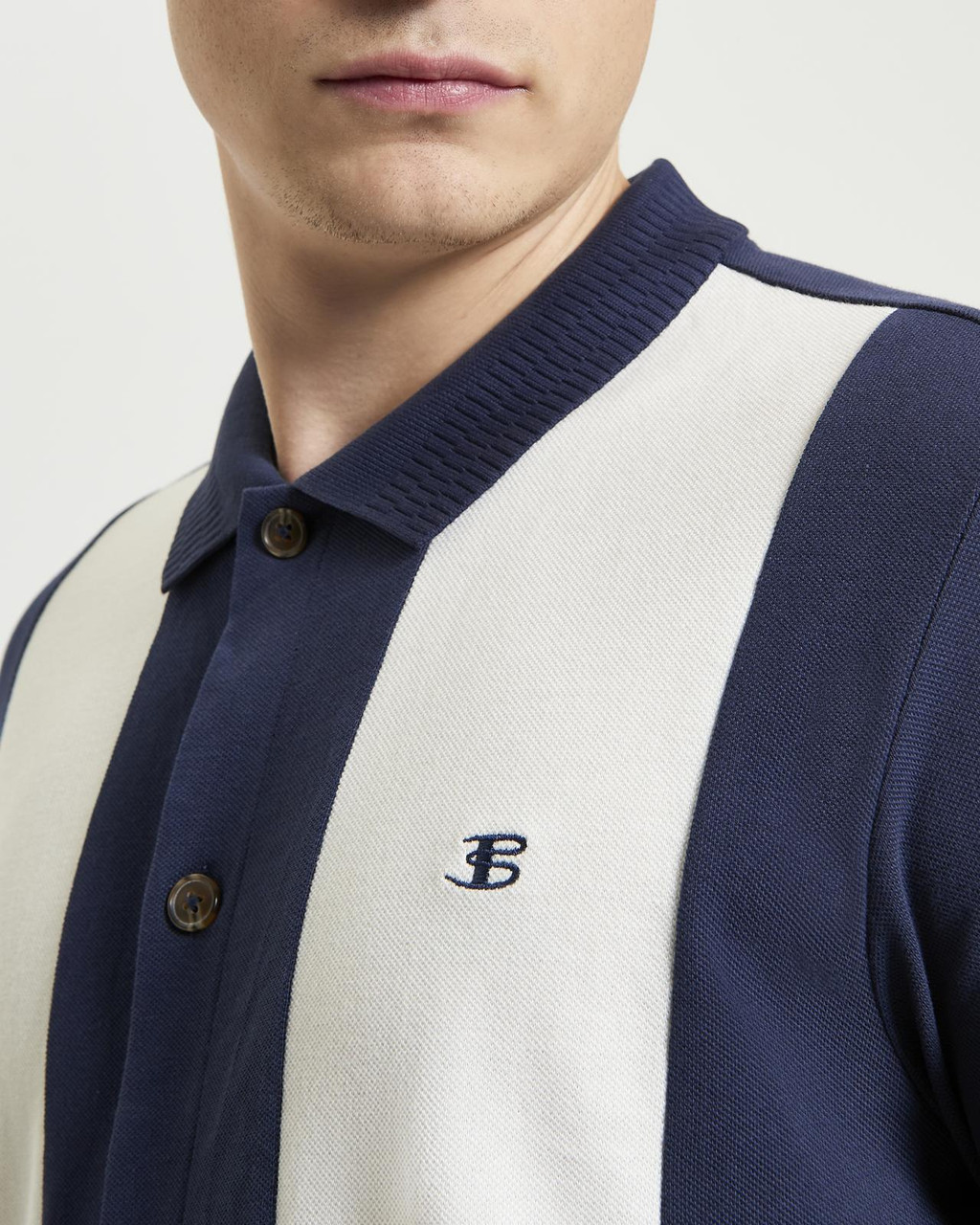 Mod Pique Shirt in Dark Navy