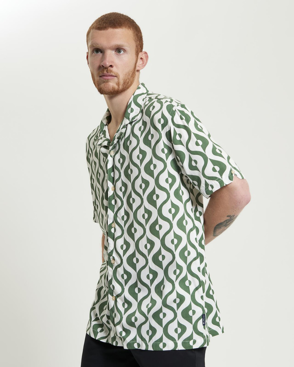 Carnaby Geo Print Shirt in Forest