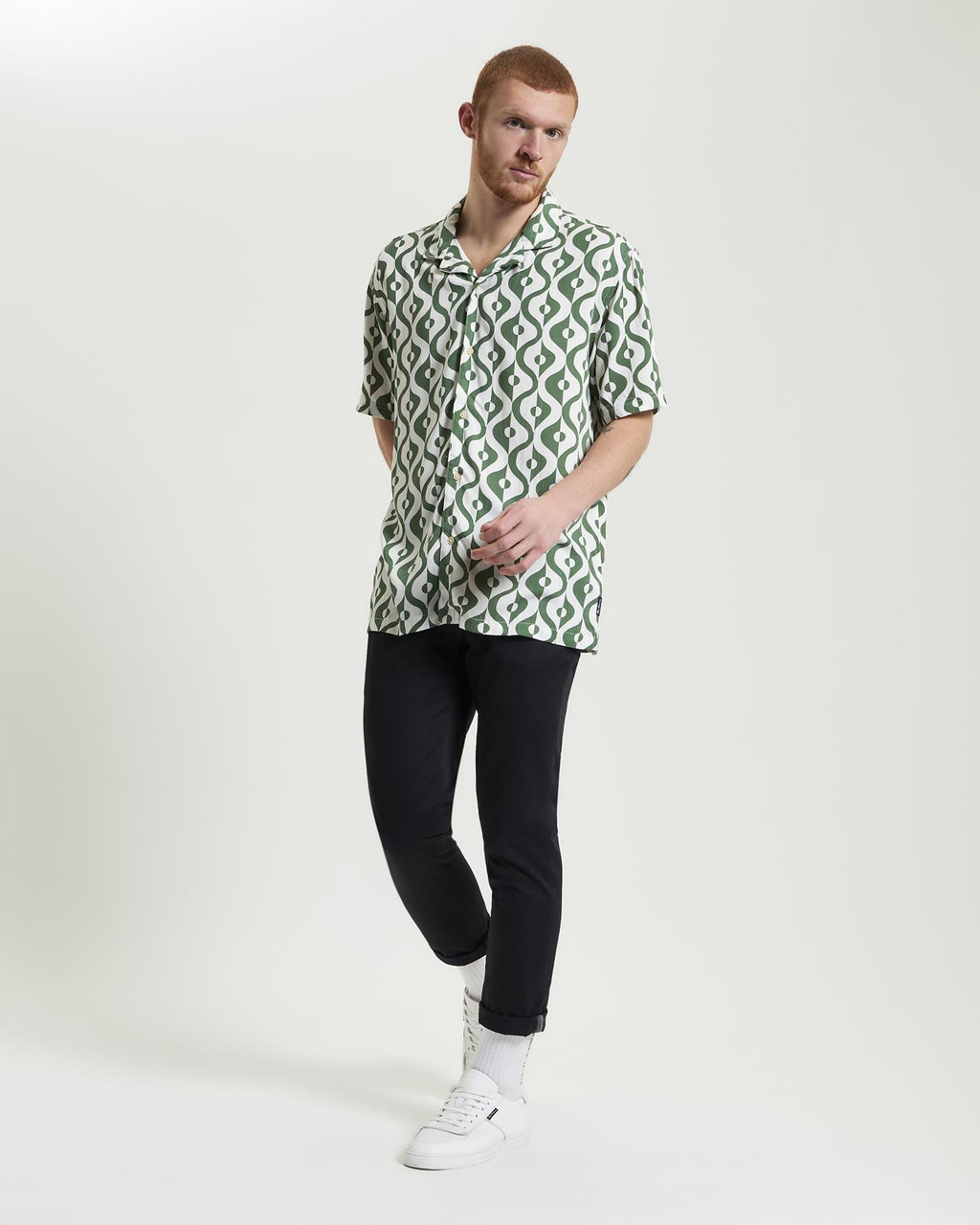 Carnaby Geo Print Shirt in Forest