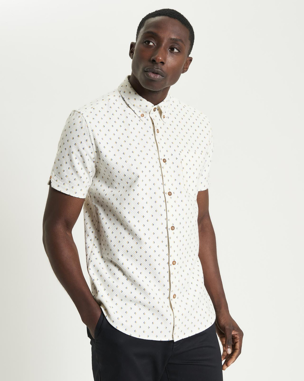 Short Sleeve Split Geo Print Shirt in Ivory