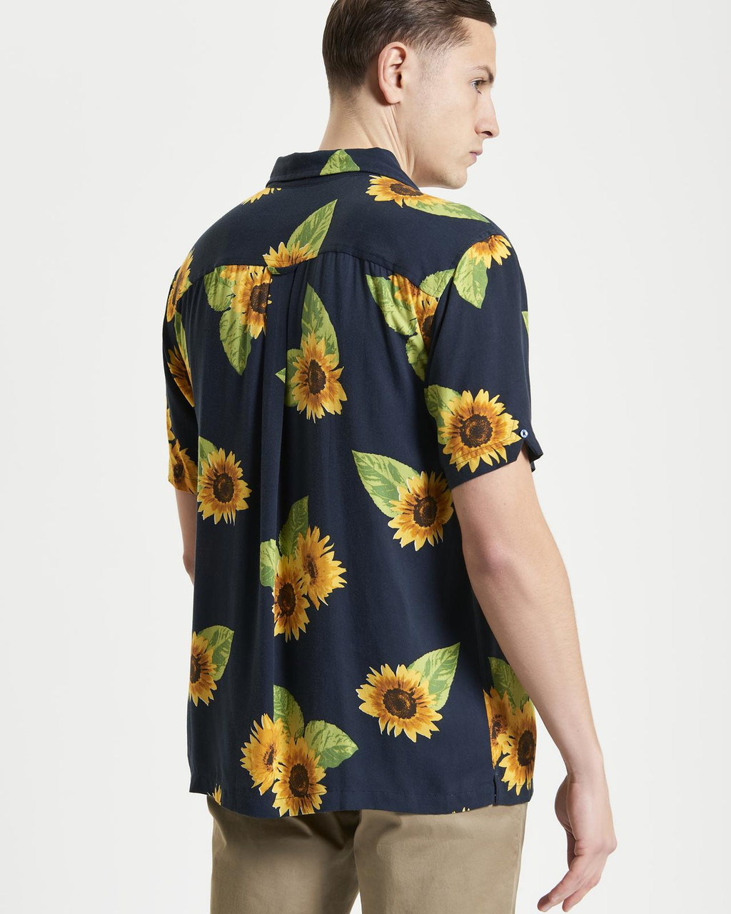Short Sleeve Sunflower Print Shirt in Midnight
