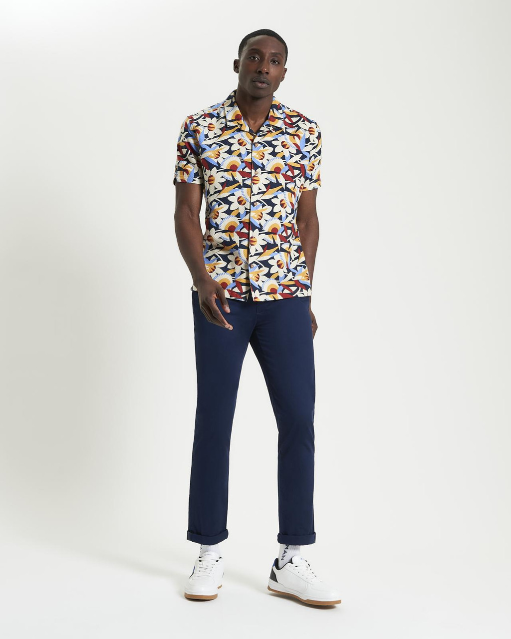 Short Sleeve Abstract Floral Shirt in Dark Navy