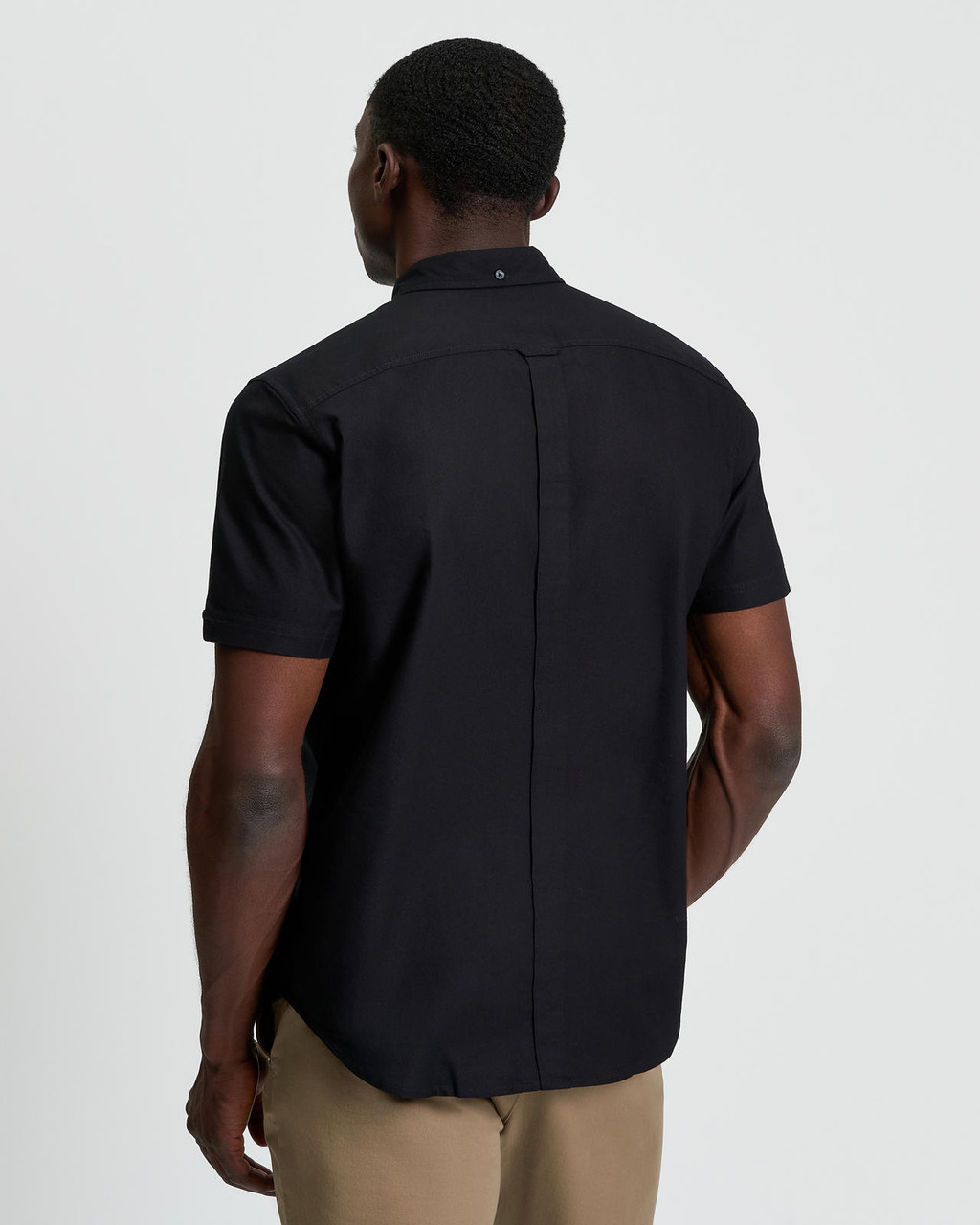 Short Sleeve Signature Oxford Shirt in Black