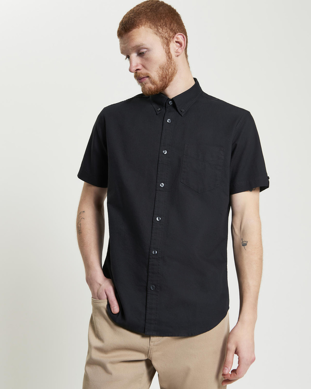 Short Sleeve Signature Oxford Shirt in Black