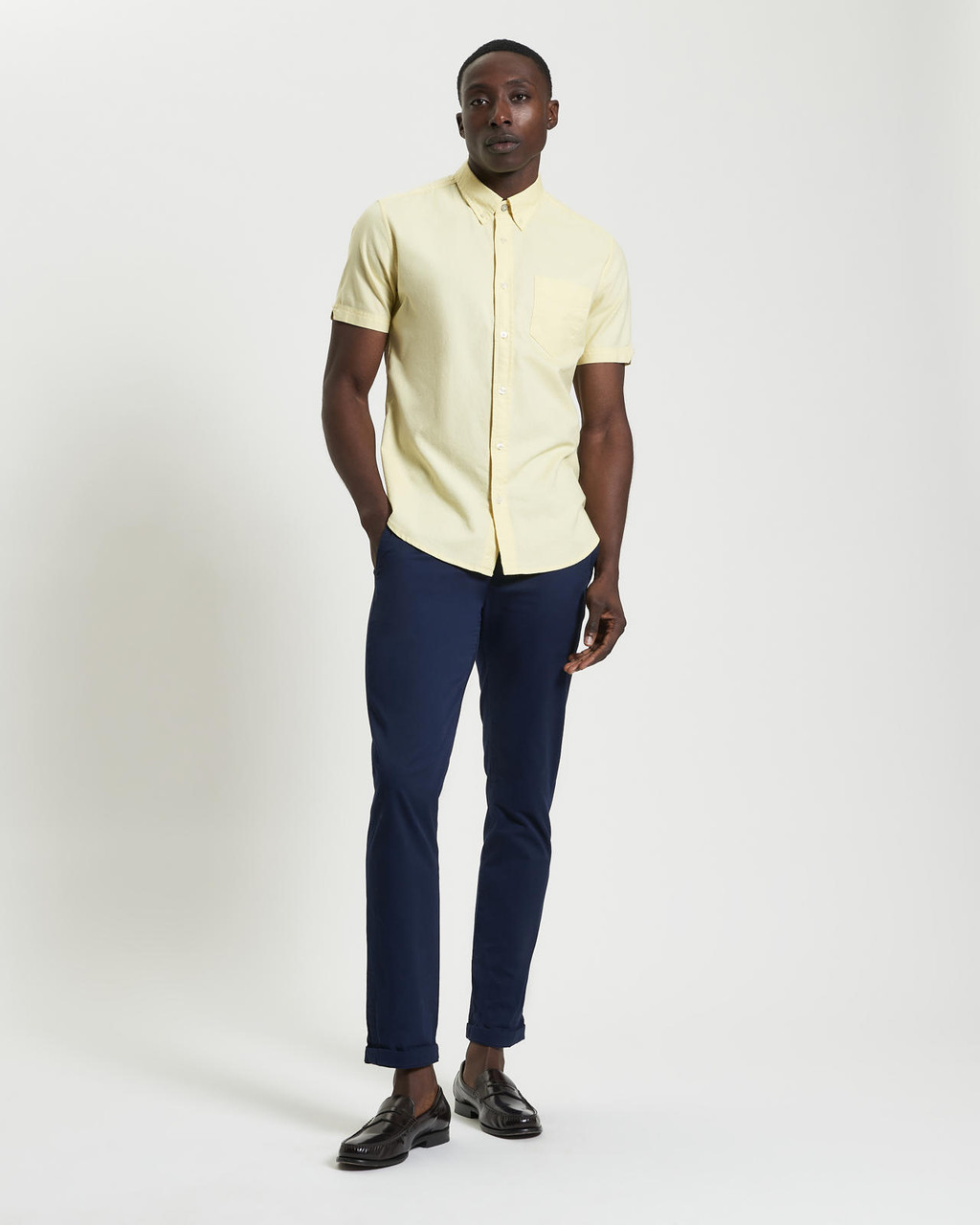 Short Sleeve Signature Oxford Shirt in Corn