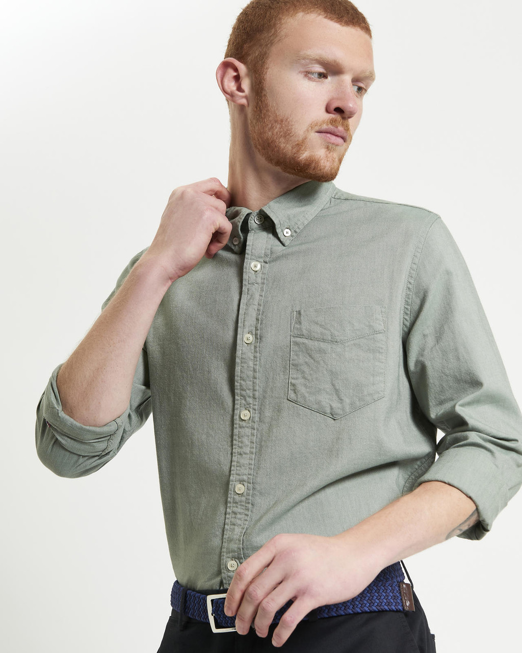Long Sleeve Signature Oxford Shirt in Pale Khaki
