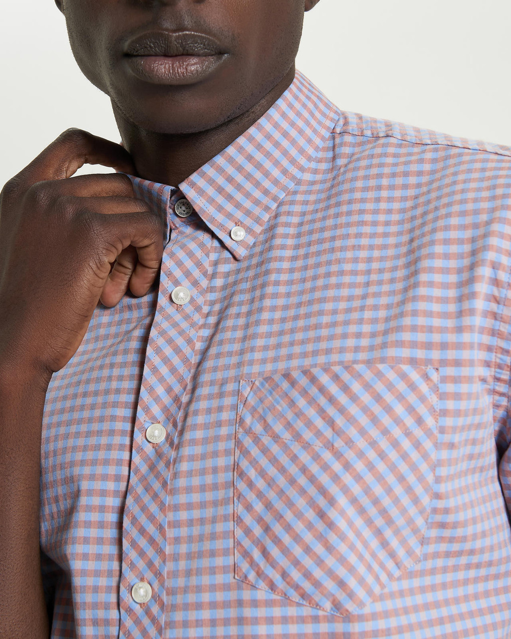 Short Sleeve Signature Gingham Shirt in Light Pink