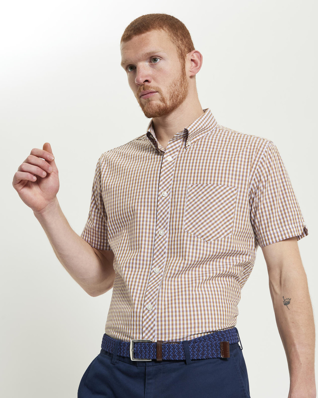 Short Sleeve Signature Gingham Shirt in Caramel