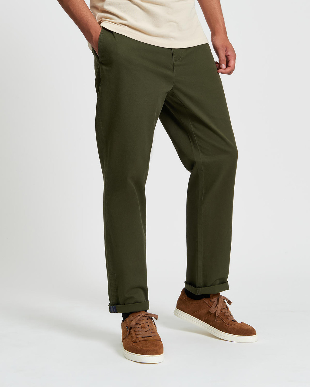 Signature Classic Slim Stretch Chino in Khaki
