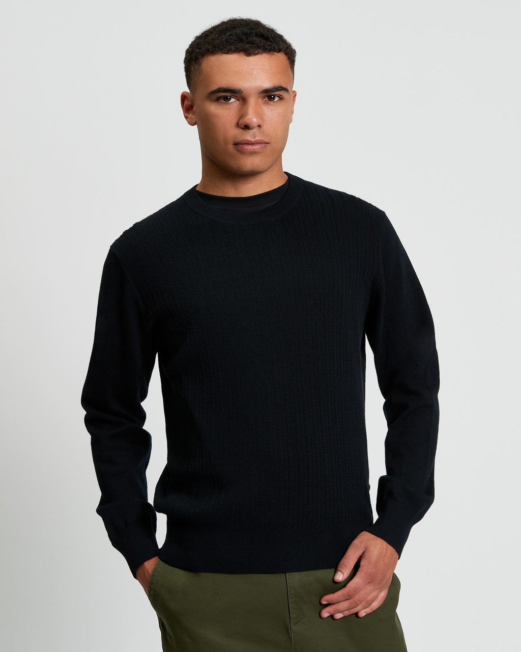 TEXTURED FRONT CREW in Black