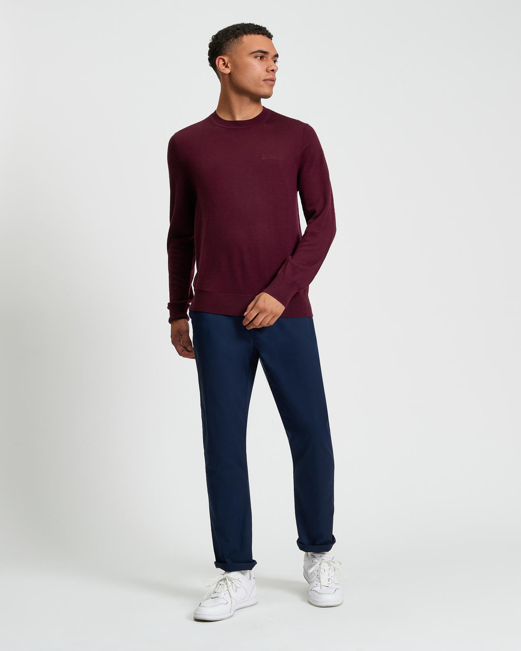 MERINO CREW NECK in Dark Wine