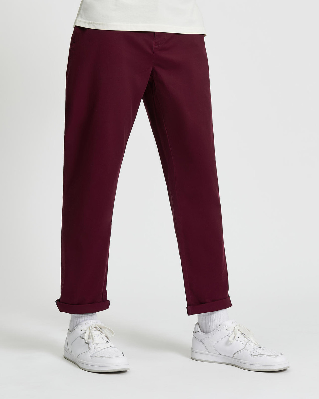 Signature Classic Slim Stretch Chino in Dark Wine
