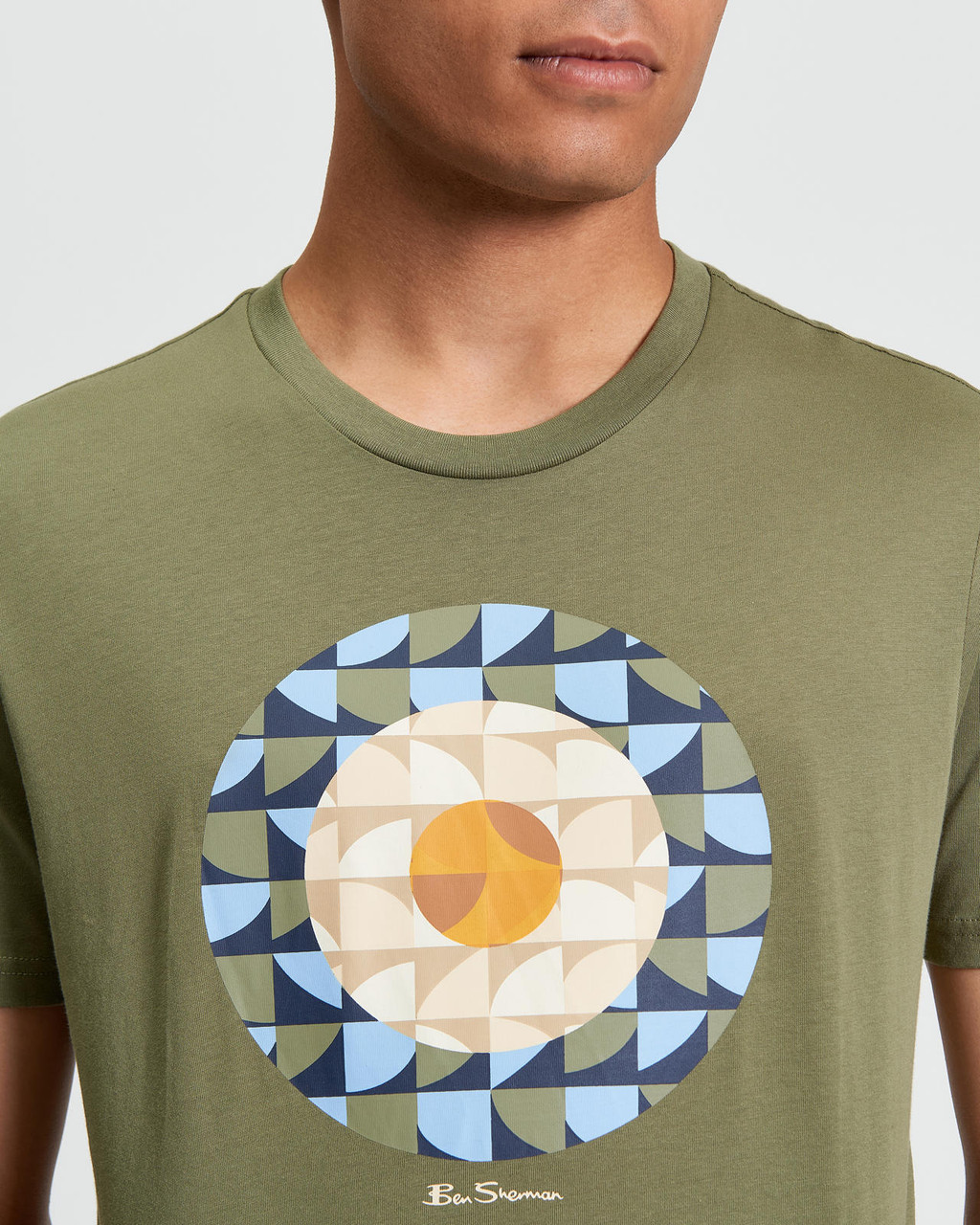 Geo Target in Litchen Green