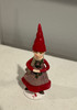 Gnome with Wreath - Polyrecin - Female