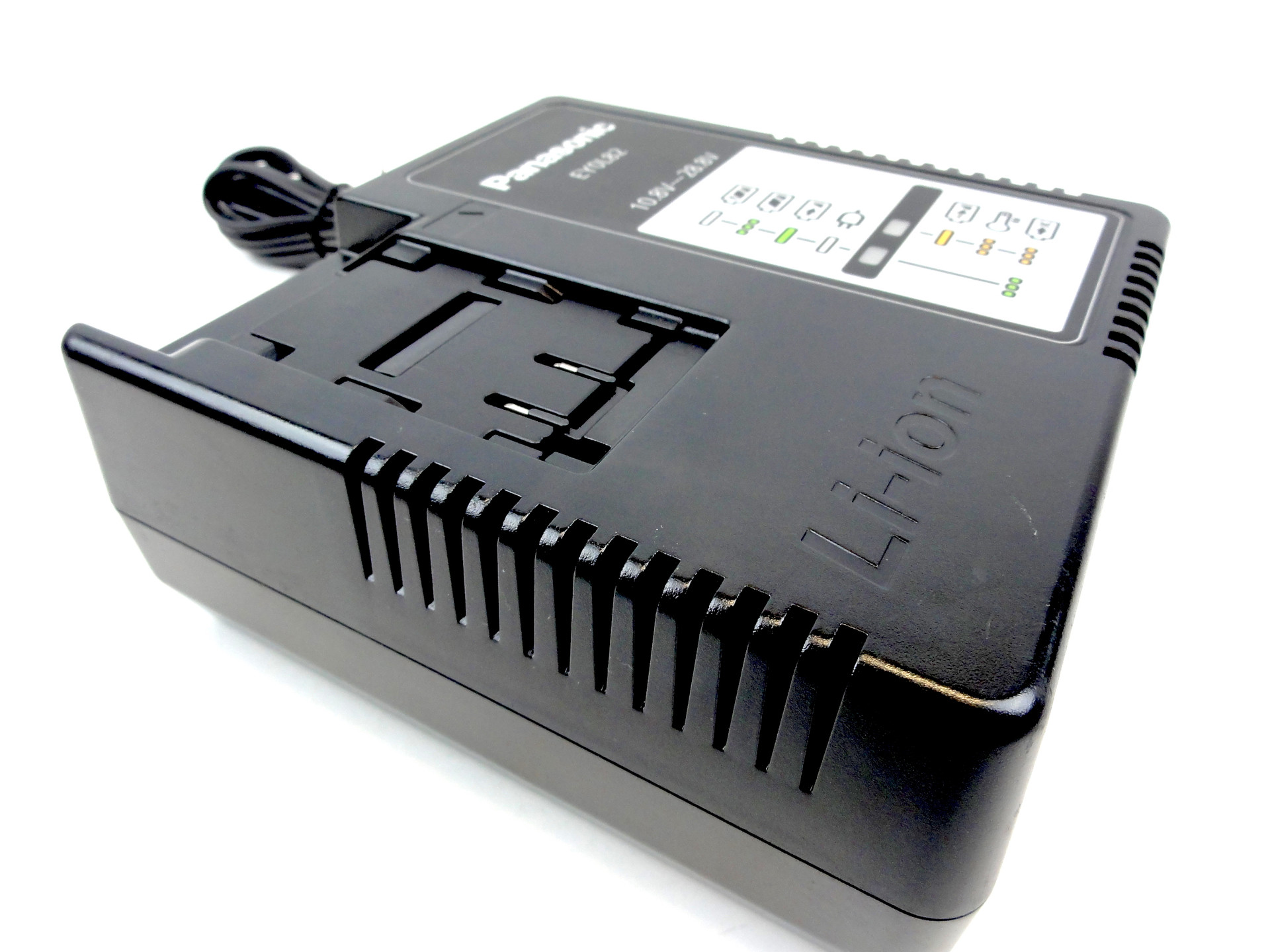 Panasonic EY0L82 Charger OEM For 10.8V28.8V LiIon Battery