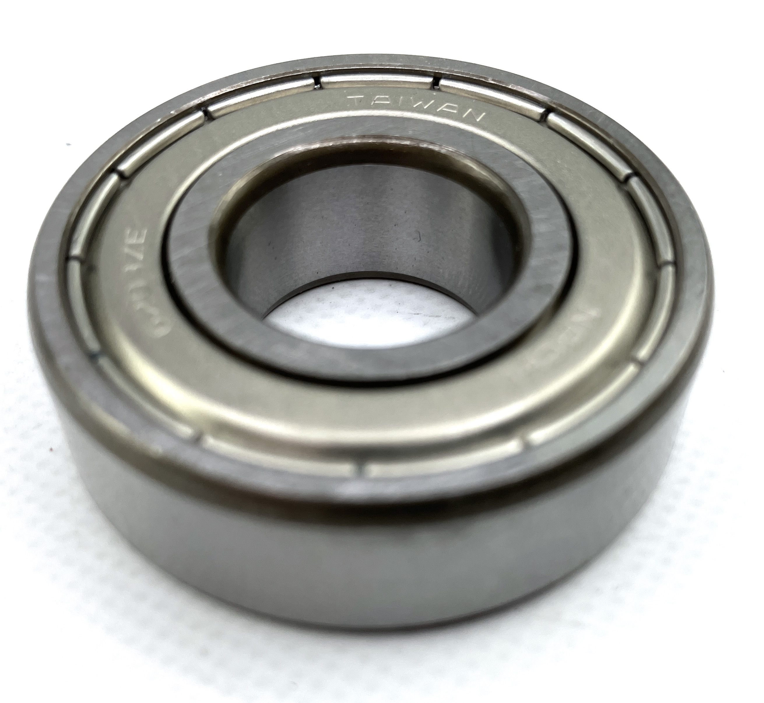 NACHI 6305 ZZ BALL BEARING, METAL SHIELDED 93306 30507 00 25x62x17mm
