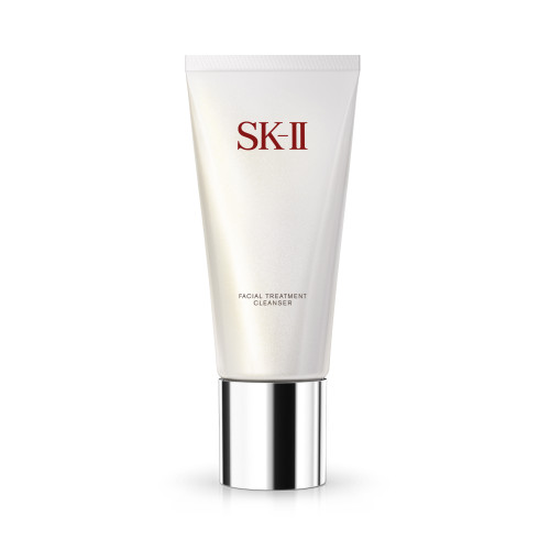 SK-II Facial Treatment Cleanser: face wash foam for clean, silky soft skin. Contains PITERA™ and White Willow Extract