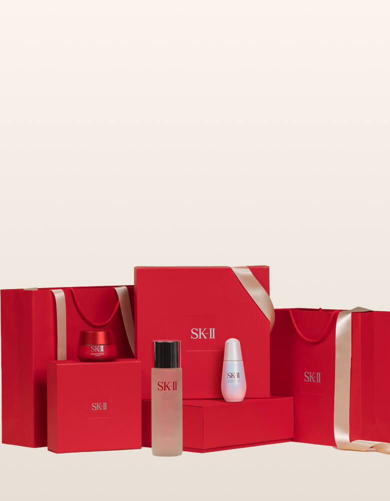 SK-II CRYSTAL CLEAR SKIN ギフトボックス Celebrate the Holidays with SK-II Arcade and the Ultimate