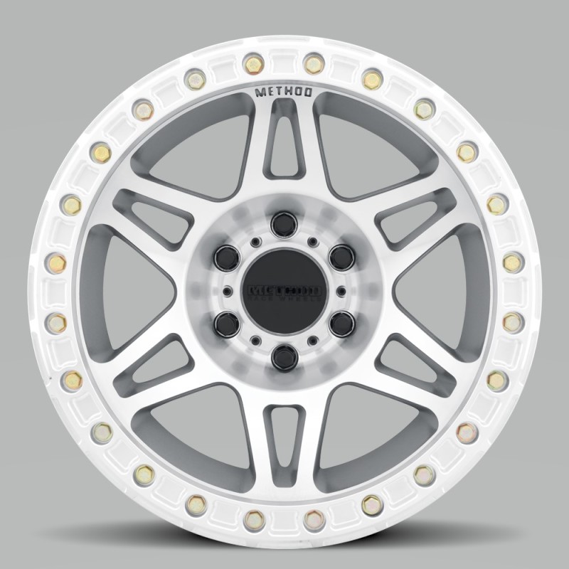 Method MR106 Beadlock 17x9 -44mm Offset 6x5.5 108mm CB Machined/Clear Coat w/BH-H24125 Wheel - MR10679060344B