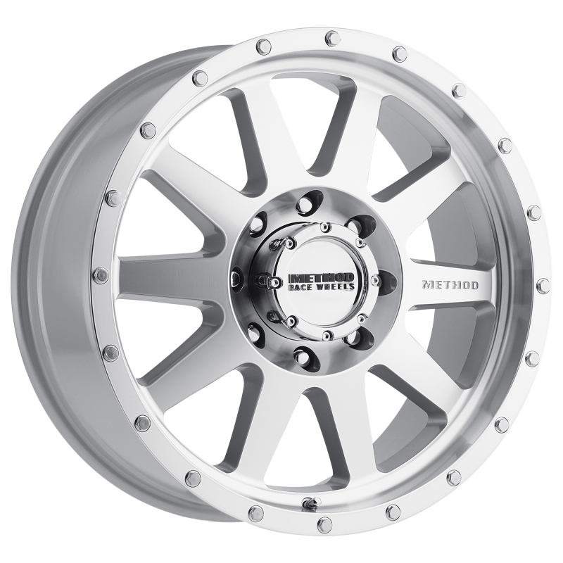 Method MR301 The Standard 18x9 +18mm Offset 8x180 130.81mm CB Machined/Clear Coat Wheel - MR30189088318