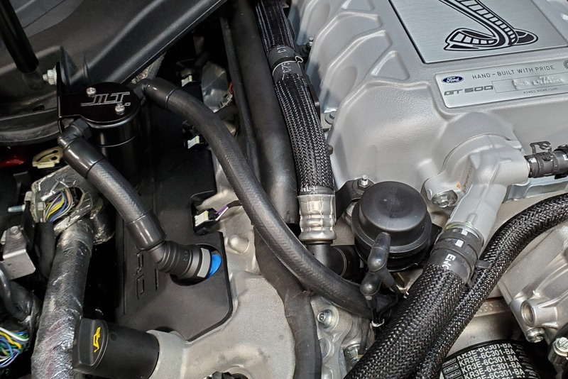 J&amp;L 2020-2022 Ford Mustang GT500 Passenger Side Oil Separator 3.0 - Black Anodized - 3054P-B