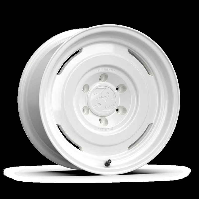 fifteen52 Analog HD 17x8.5 5x127 BP 0mm Offset 4.75in BS 71.5 Bore Classic White Wheel - AHDCW-78557-00