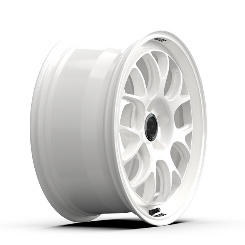 fifteen52 Apex RSR 18x8.5 5x108 42mm ET 63.4mm Center Bore Rally White - RSARW-88558+42