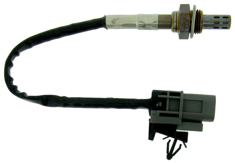 NGK Infiniti Q45 1998-1997 Direct Fit Oxygen Sensor - 24545