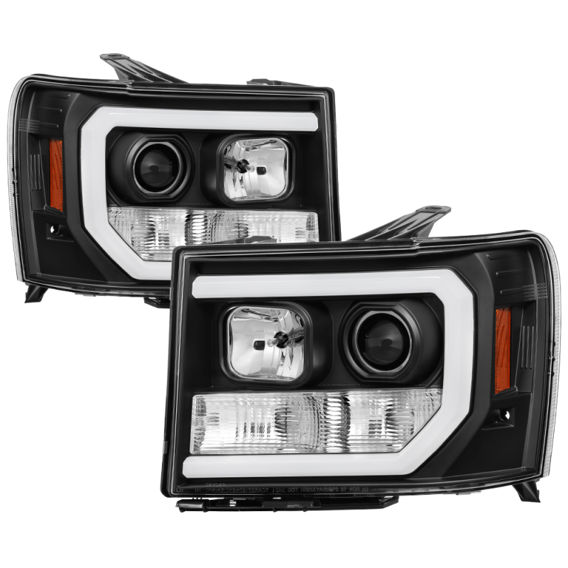 Spyder GMC Sierra 1500/2500/3500 07-13 V2 Projector Headlights- Black PRO-YD-GS07V2-LBDRL-BK - 5083630