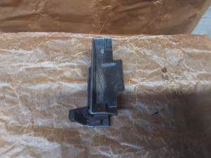 BREDA M37 feed strip guide left side