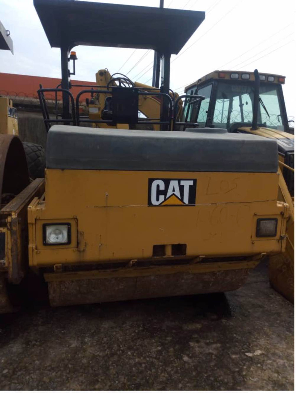 vibratory double drum roller used caterpillar cb 534 d 1994 model for sale